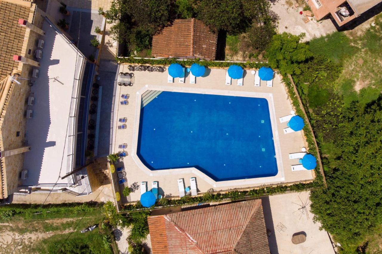 Angelo Del'Arte Estate Hotel Kanálion Екстериор снимка
